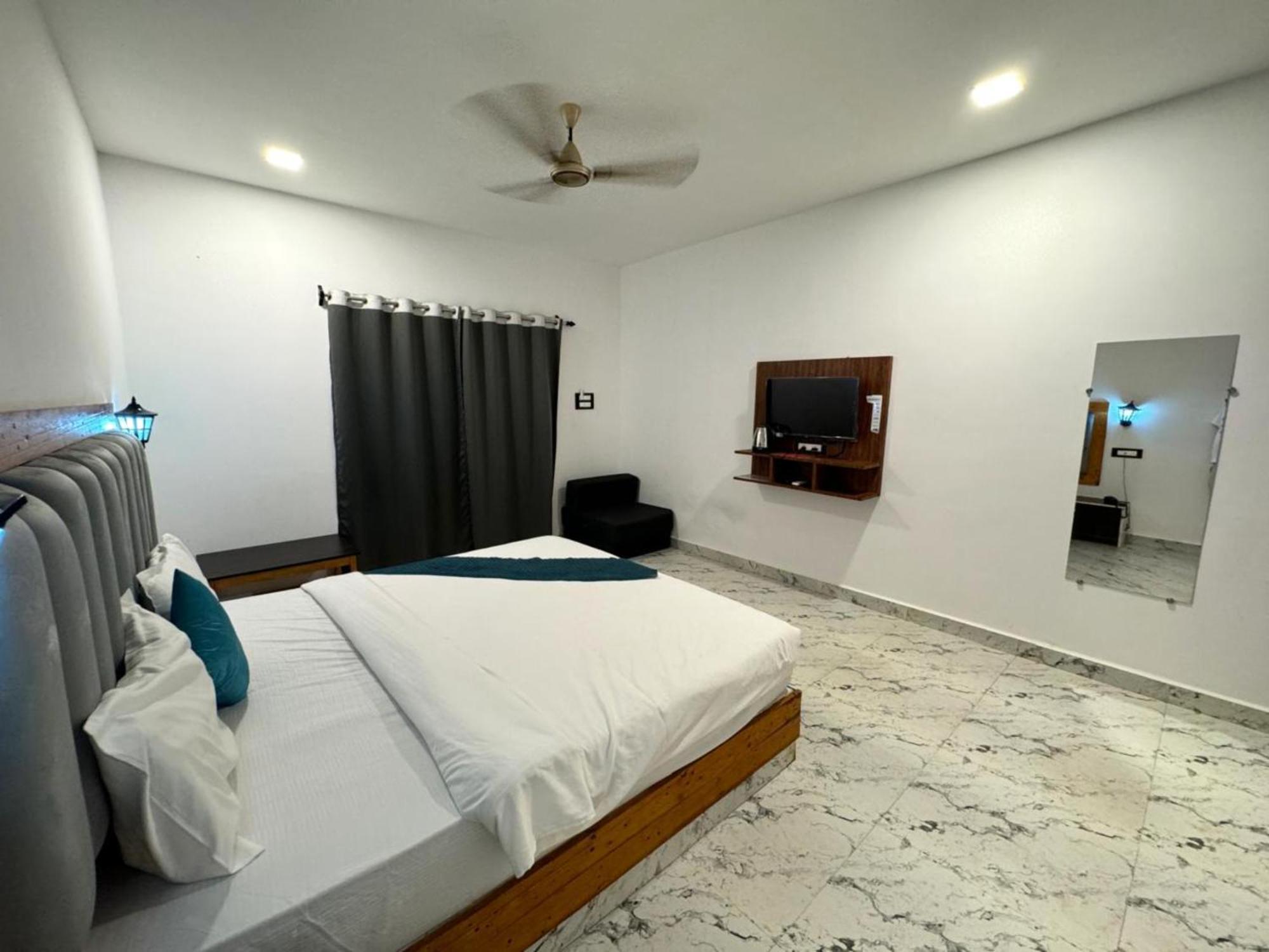 White Truffle Resort, Арамболь Экстерьер фото